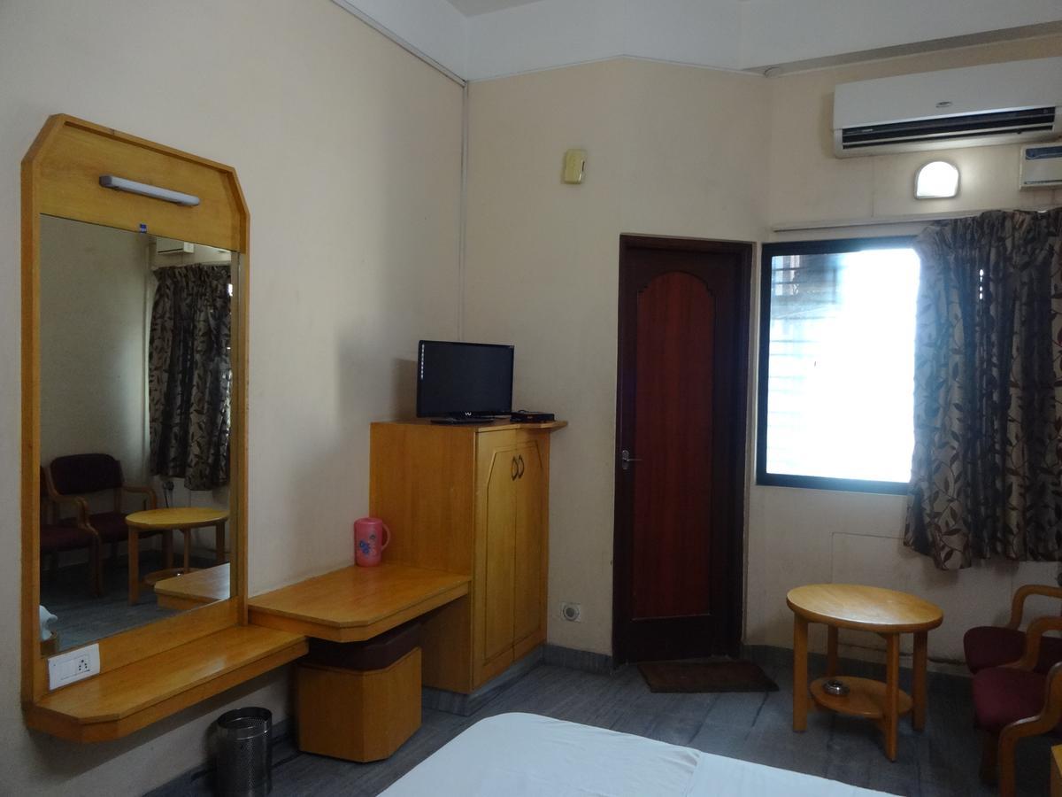 Hotel Pearls Madurai Exterior photo